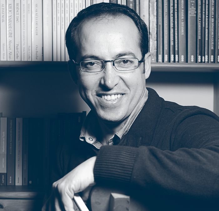 Burhan Sönmez